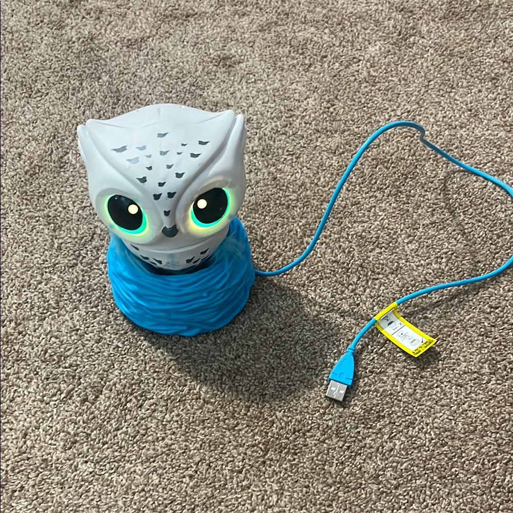 Owleez Interactive Toy
